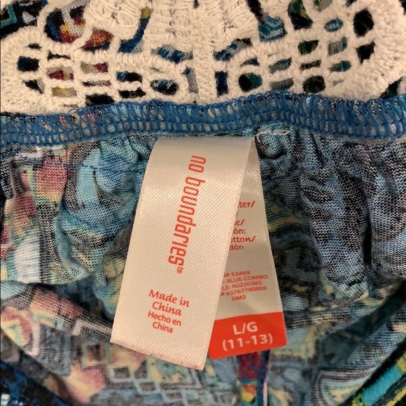 Summer Tank with Crocheted Lace Back - Picture 3 of 4